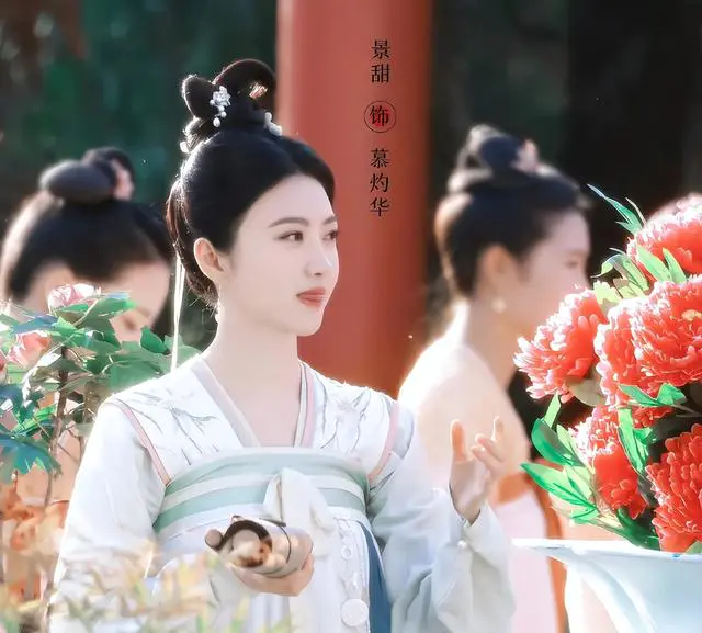 《司藤》后景甜腾讯2部古装剧来袭,剧照一个比一个美 《司藤》后景甜腾讯2部古装剧来袭,剧照一个比一个美
