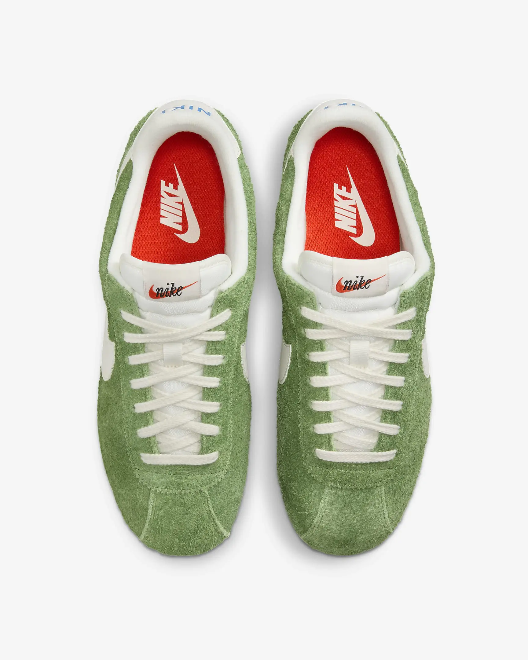 经典的Nike Cortez鞋子换上叶绿素新色,俏皮可爱的样子让人心动 经典的Nike Cortez鞋子换上叶绿素新色,俏皮可爱的样子让人心动