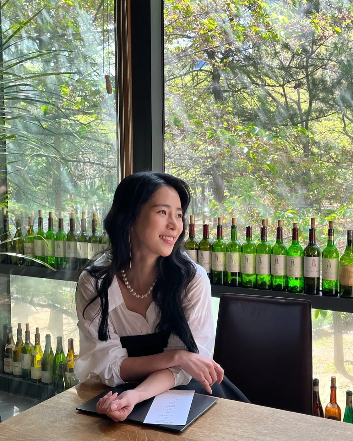 《黑暗荣耀2》中林智妍的穿搭造型和韩剧一样精彩 《黑暗荣耀2》中林智妍的穿搭造型和韩剧一样精彩