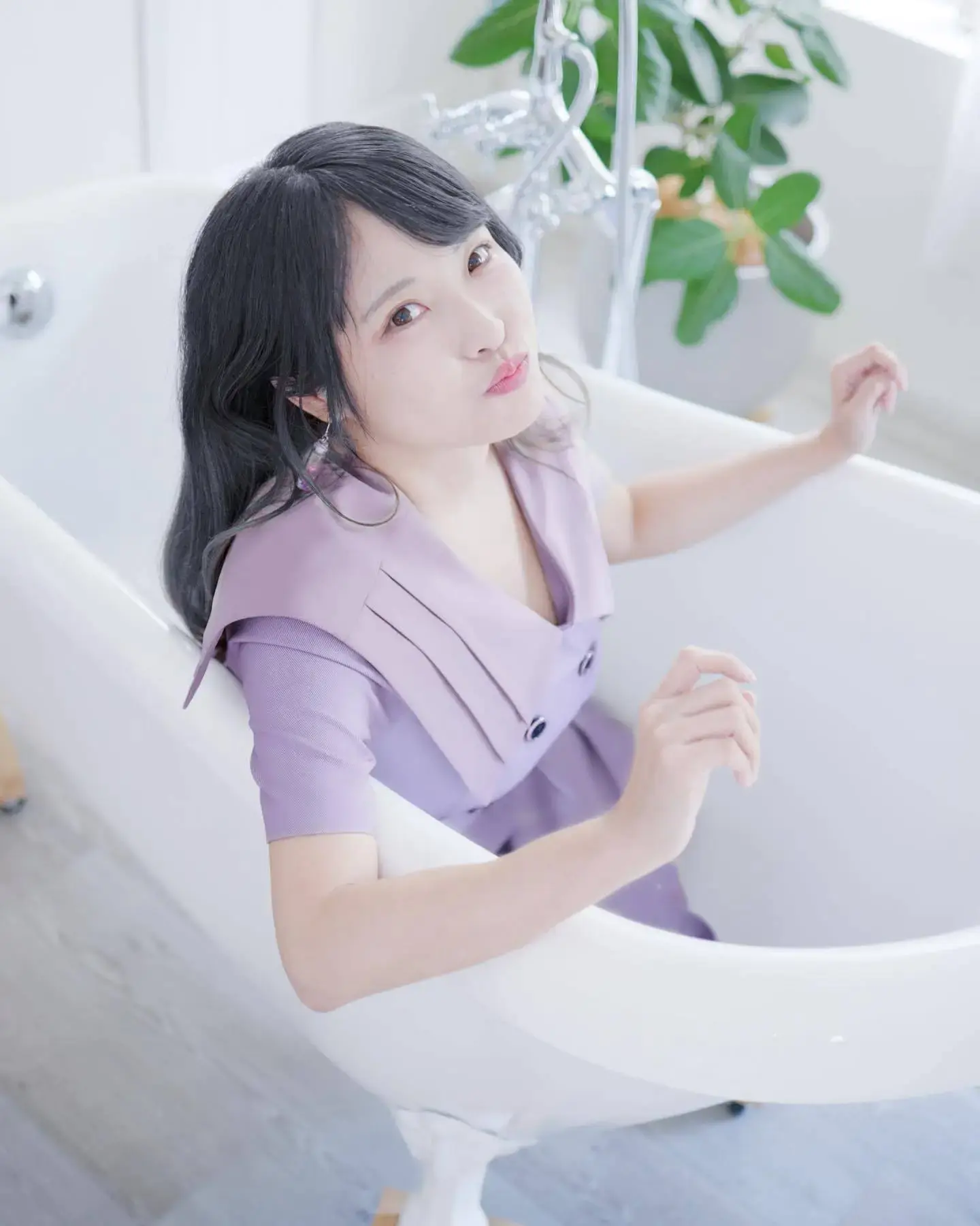 拥有30个执照的日本写真女星「日下部ほたる」 拥有30个执照的日本写真女星「日下部ほたる」
