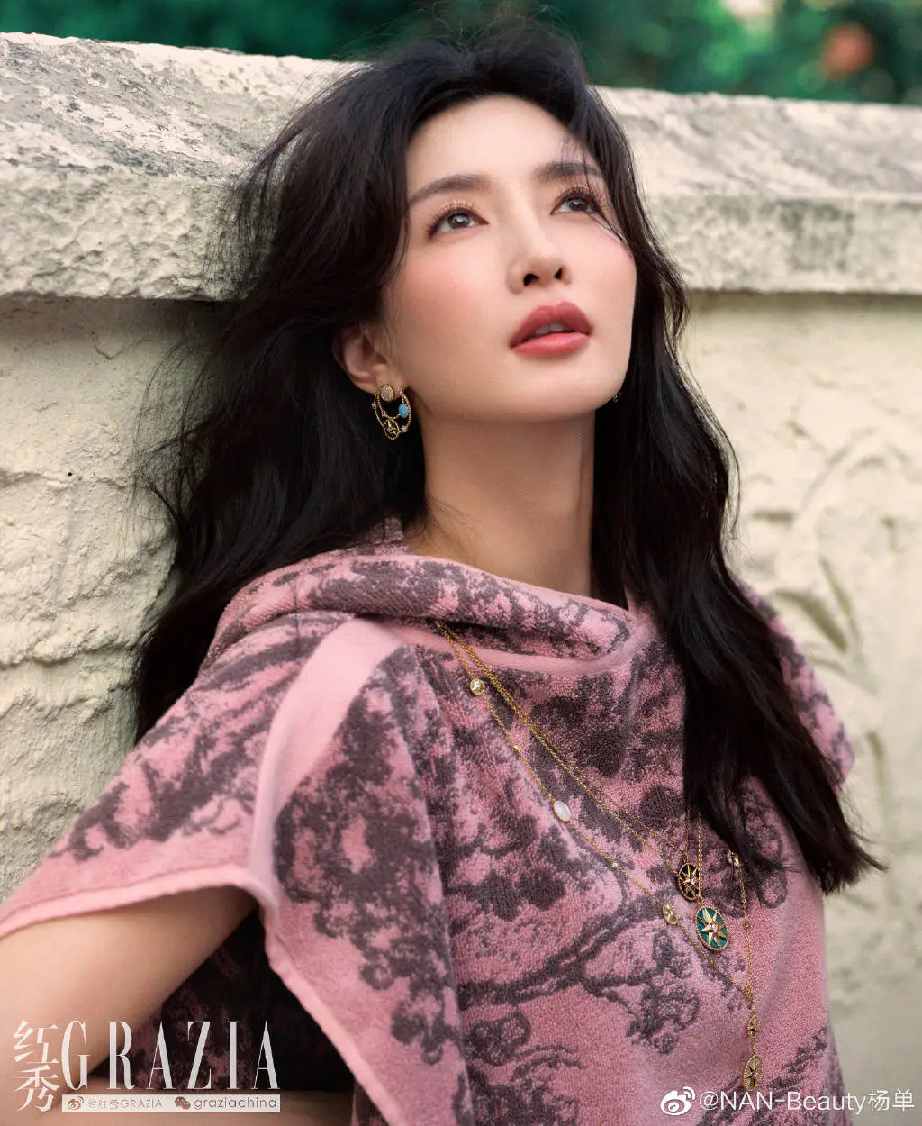 江疏影杂志写真太惊艳!身材曼妙美若天仙女人味十足 江疏影杂志写真太惊艳!身材曼妙美若天仙女人味十足