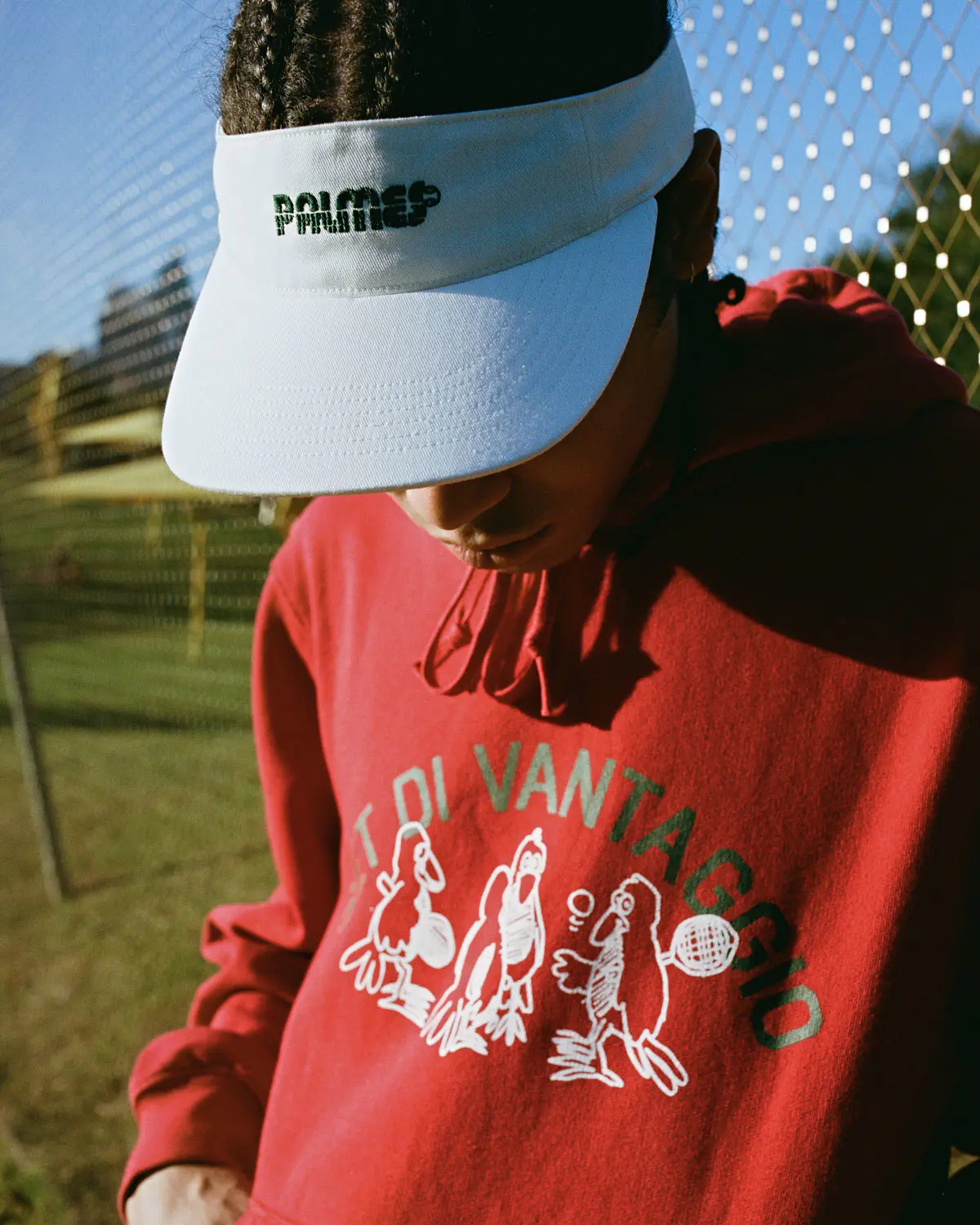 从球场内时髦到场外:网球服装品牌Palmes的简约休闲运动美学 从球场内时髦到场外:网球服装品牌Palmes的简约休闲运动美学