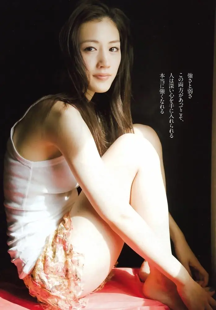 日本女星绫濑遥绝色写真!肤白貌美魔鬼身材性感火辣 日本女星绫濑遥绝色写真!肤白貌美魔鬼身材性感火辣