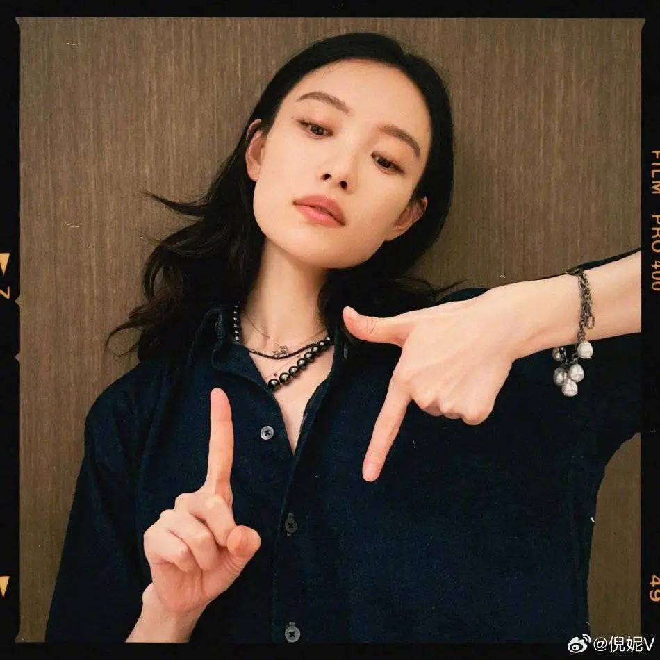 倪妮晒多张卖萌写真图片,肤白貌美性感可爱女人味十足! 倪妮晒多张卖萌写真图片,肤白貌美性感可爱女人味十足!