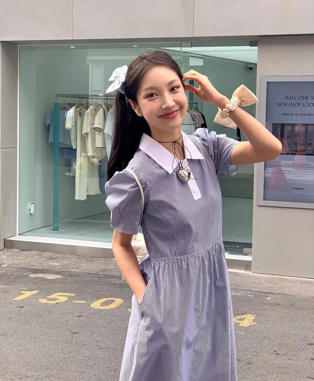 从老钱千金变身元气少女,韩国女生Jinju的清新风格穿搭正适合今夏 从老钱千金变身元气少女,韩国女生Jinju的清新风格穿搭正适合今夏
