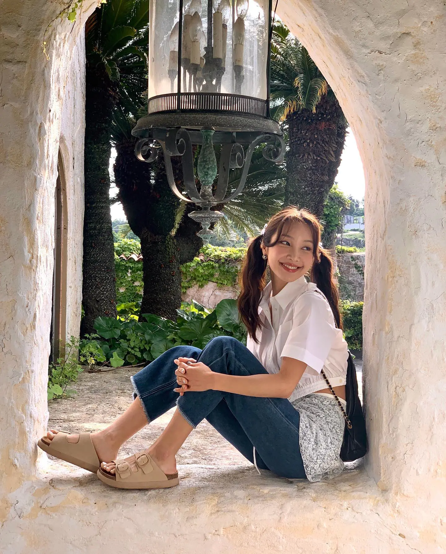 从老钱千金变身元气少女,韩国女生Jinju的清新风格穿搭正适合今夏 从老钱千金变身元气少女,韩国女生Jinju的清新风格穿搭正适合今夏