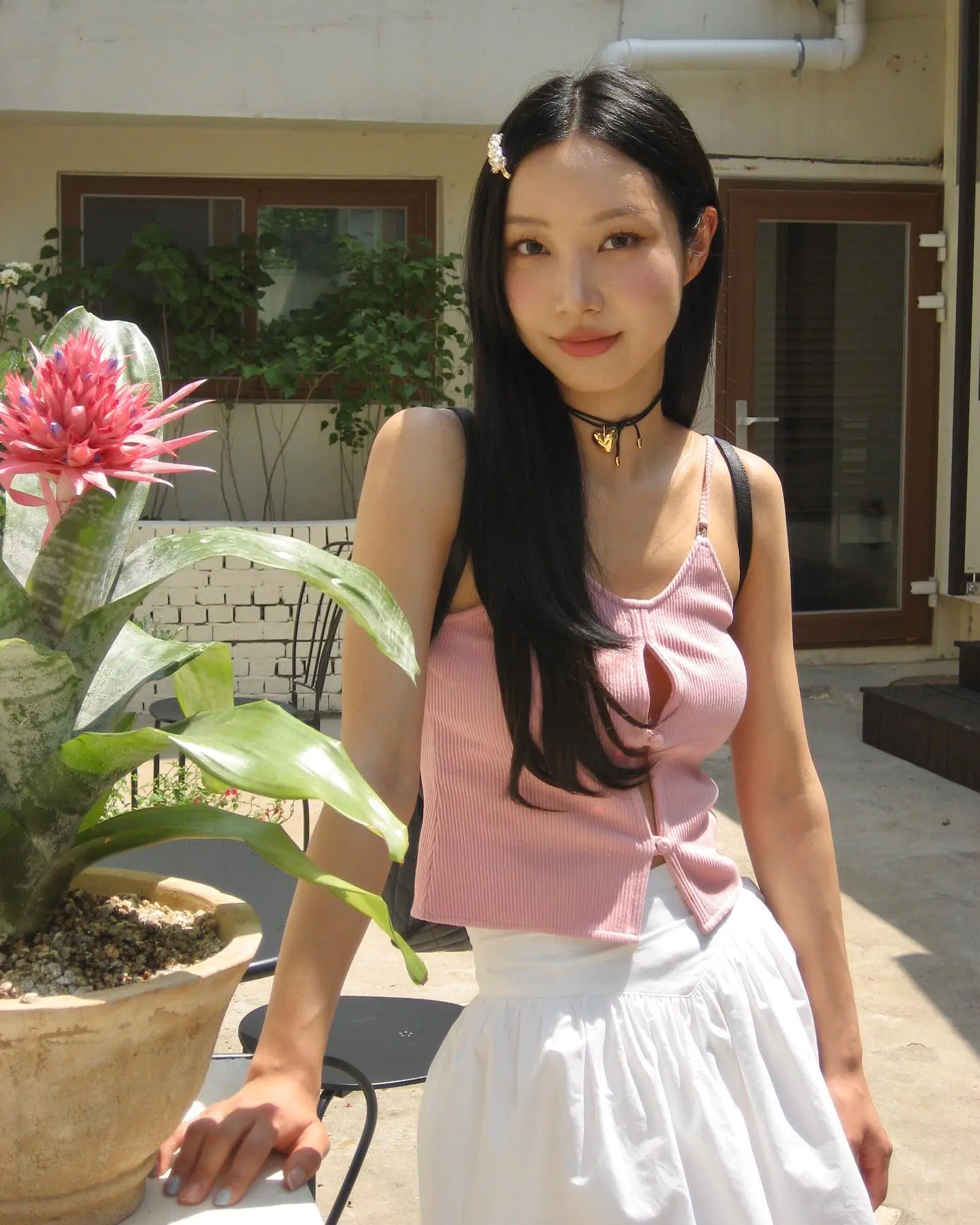 从老钱千金变身元气少女,韩国女生Jinju的清新风格穿搭正适合今夏 从老钱千金变身元气少女,韩国女生Jinju的清新风格穿搭正适合今夏