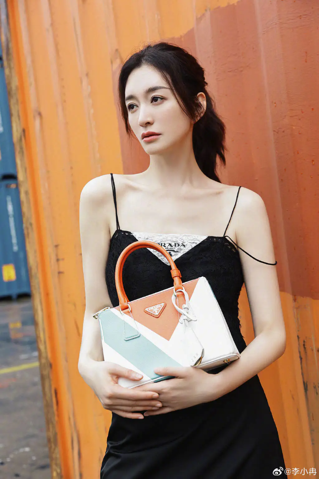 李小冉众多性感时尚美图!天使面孔魔鬼身材太火辣 李小冉众多性感时尚美图!天使面孔魔鬼身材太火辣