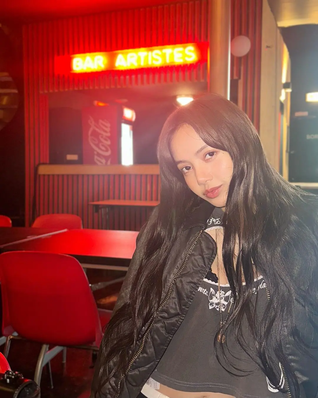 BLACKPINK的最新穿搭又更新了!Lisa暴风发文、Jisoo的穿衣风格太仙了 BLACKPINK的最新穿搭又更新了!Lisa暴风发文、Jisoo的穿衣风格太仙了