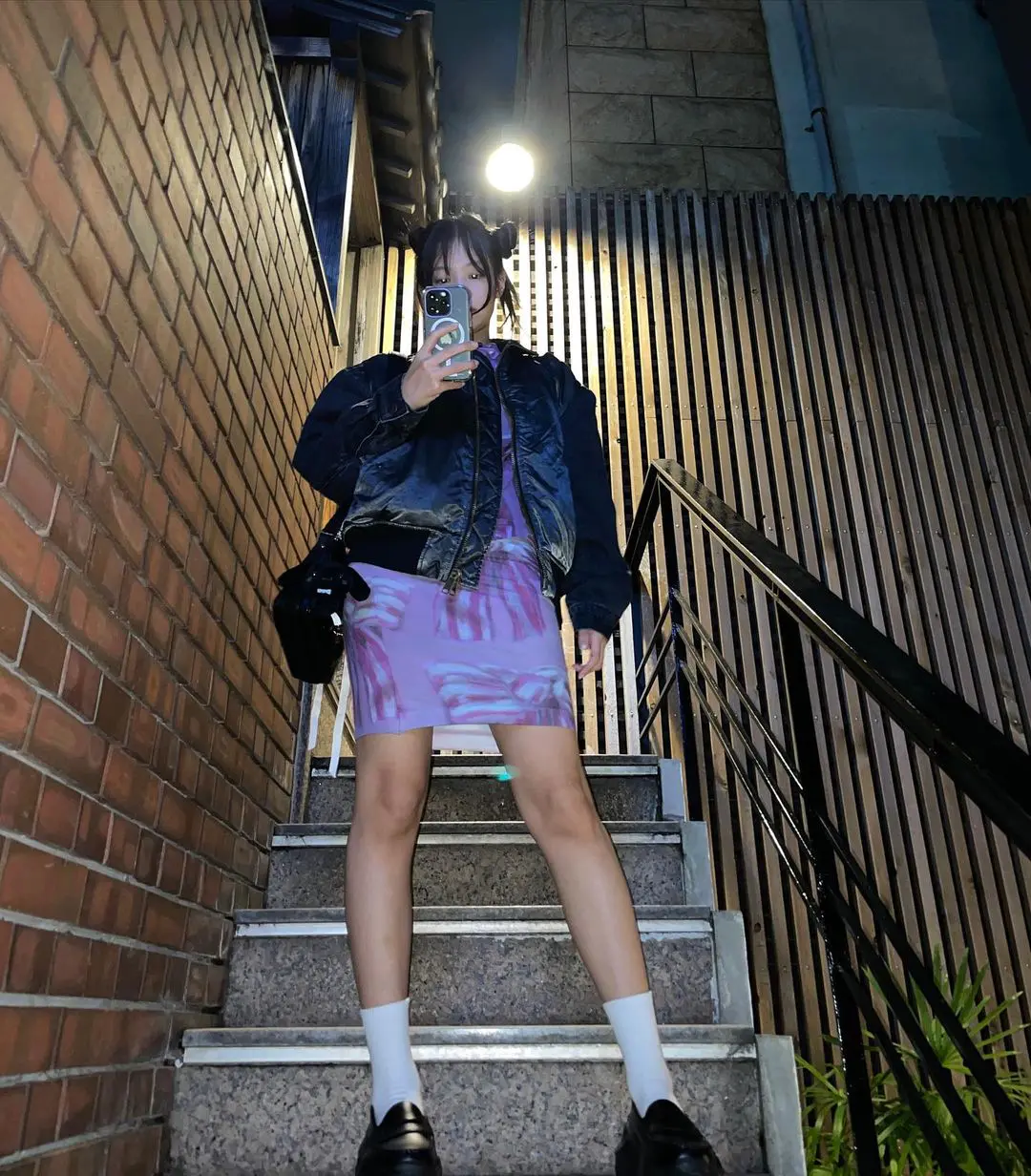 BLACKPINK的最新穿搭又更新了!Lisa暴风发文、Jisoo的穿衣风格太仙了 BLACKPINK的最新穿搭又更新了!Lisa暴风发文、Jisoo的穿衣风格太仙了
