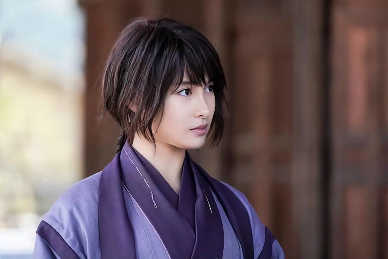 土屋太凤生子后不休产假!这位日本女星走红不仅靠漂亮 土屋太凤生子后不休产假!这位日本女星走红不仅靠漂亮