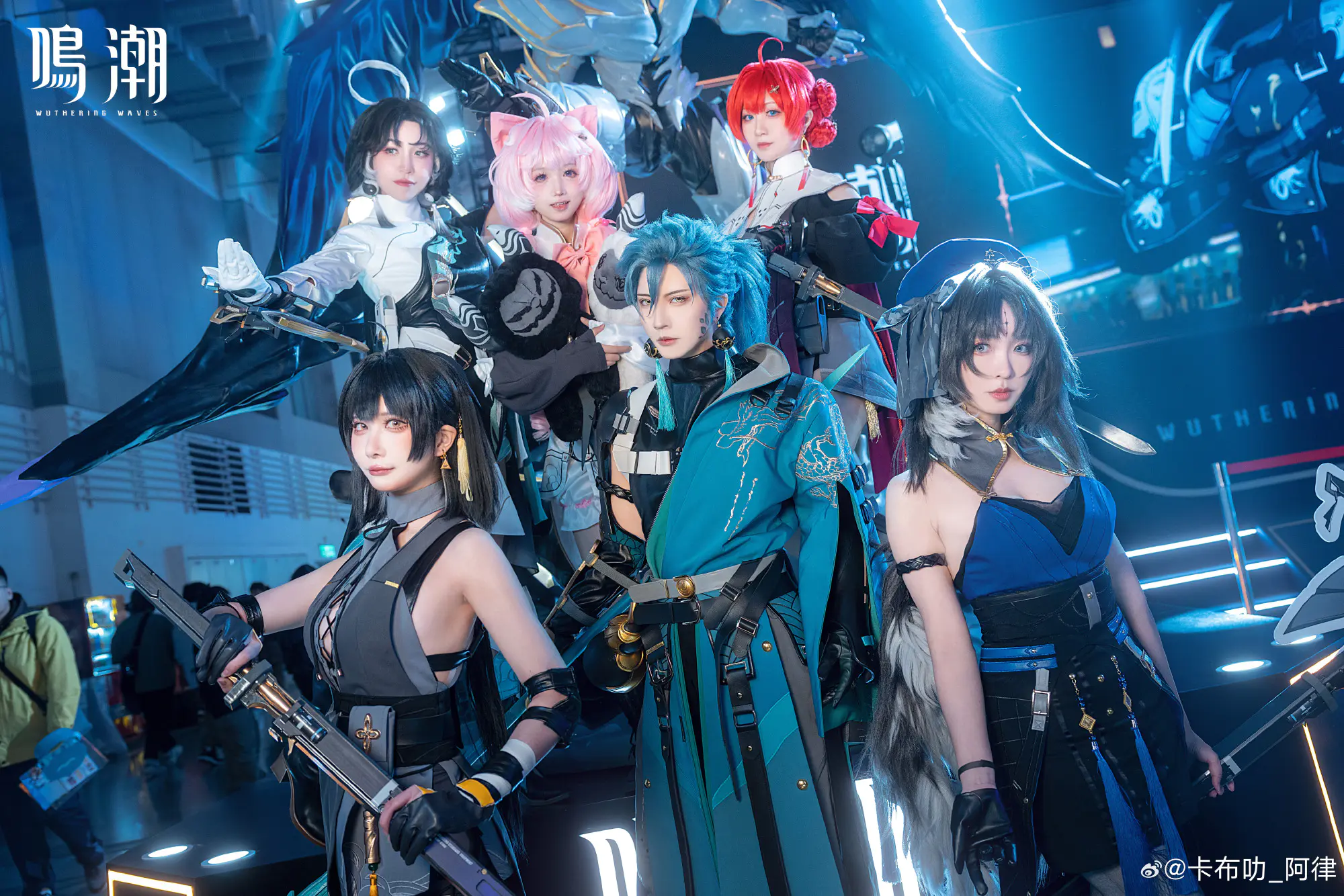 COSPLAY 这次担任的是女漂泊者(ง •̀_•́)ง 鸣潮 安可 @可以吃的小奶糖 COSPLAY 这次担任的是女漂泊者(ง •̀_•́)ง 鸣潮 安可 @可以吃的小奶糖