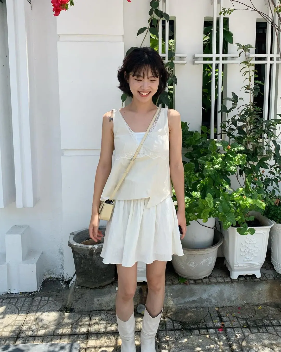 不笑時像郑浩妍,笑起來是邻家女孩:看看这位淡颜系韩国美女模特 不笑時像郑浩妍,笑起來是邻家女孩:看看这位淡颜系韩国美女模特