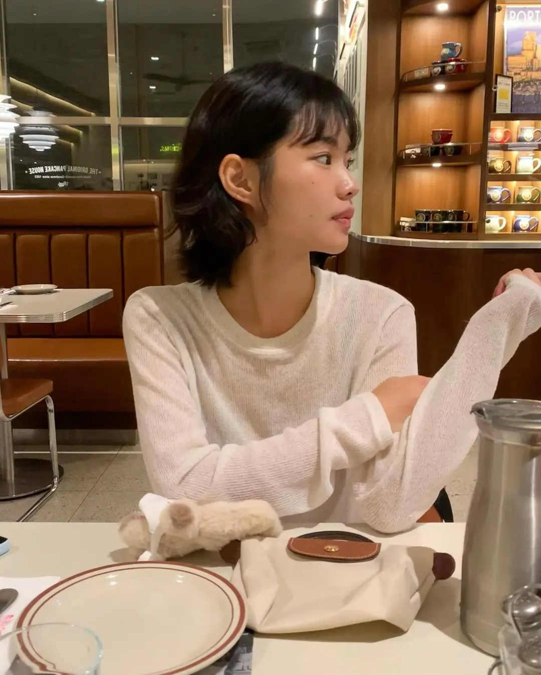 不笑時像郑浩妍,笑起來是邻家女孩:看看这位淡颜系韩国美女模特 不笑時像郑浩妍,笑起來是邻家女孩:看看这位淡颜系韩国美女模特
