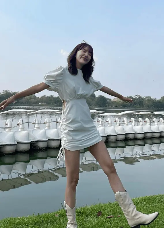 丹麦ins时尚精灵Cathrine,笑容与色彩共舞的日常穿搭 丹麦ins时尚精灵Cathrine,笑容与色彩共舞的日常穿搭