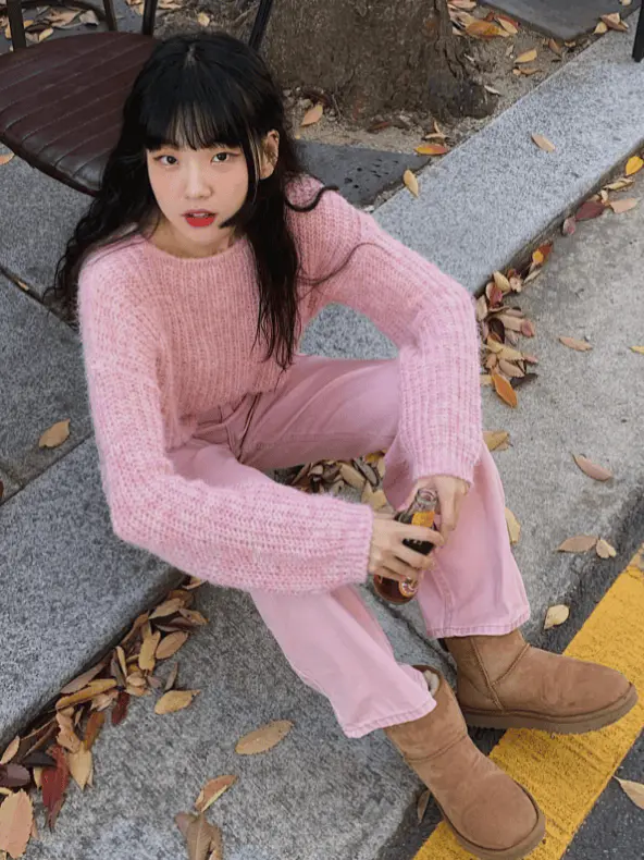 ins时尚博主穿搭风格:甜美与清新的完美融合 ins时尚博主穿搭风格:甜美与清新的完美融合