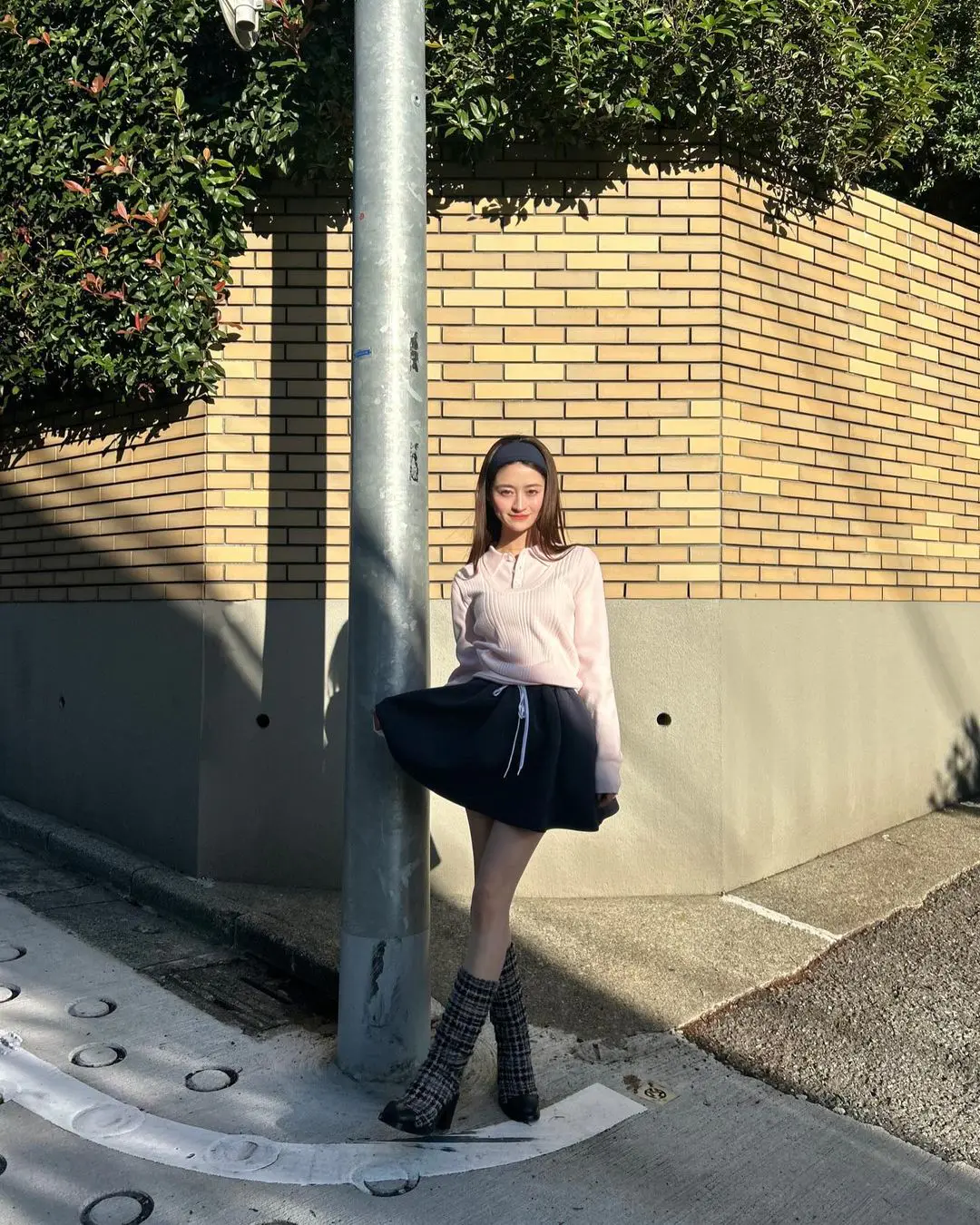 因为Jennie认识了日本服装品牌 Bibiy,发现创办人小松友结子好会穿 因为Jennie认识了日本服装品牌 Bibiy,发现创办人小松友结子好会穿