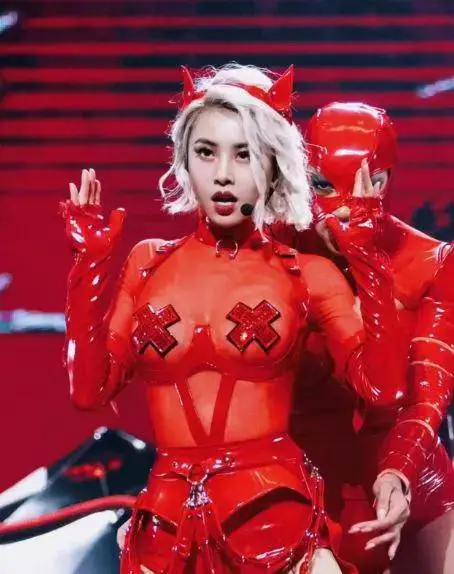 蔡依林演唱会各类大胆美图!魔鬼身材性感火辣 蔡依林演唱会各类大胆美图!魔鬼身材性感火辣