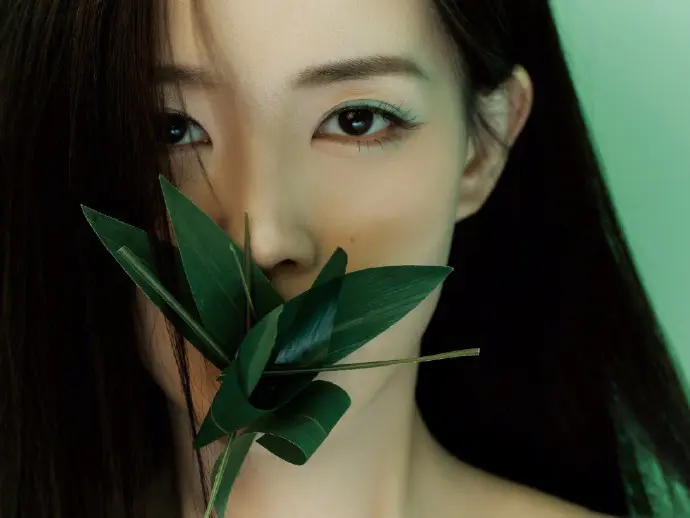 李一桐:竹叶幽韵,风吹微醺 李一桐:竹叶幽韵,风吹微醺