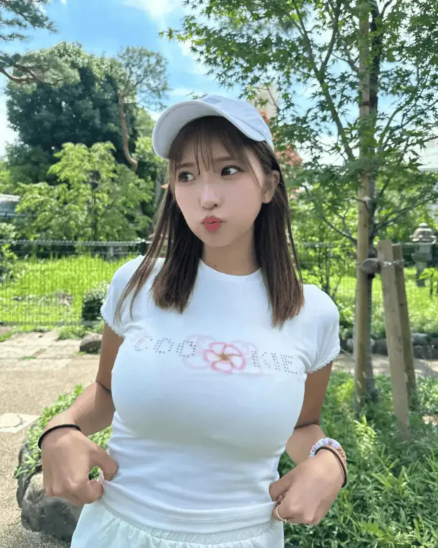 日本极品美女!156cm、52kg,完美身材微胖天花板! 日本极品美女!156cm、52kg,完美身材微胖天花板!