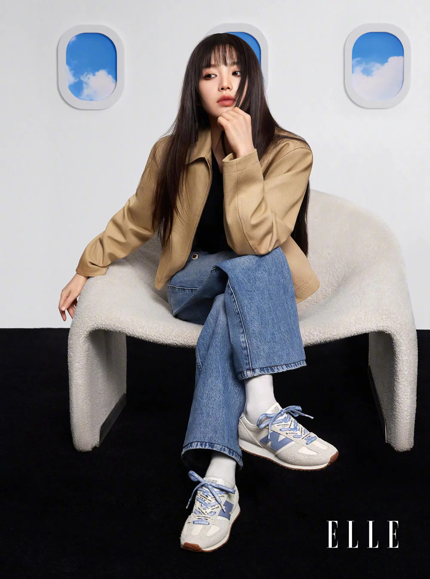 田曦薇登《ELLE》杂志封面,展现自己的另一面 田曦薇登《ELLE》杂志封面,展现自己的另一面
