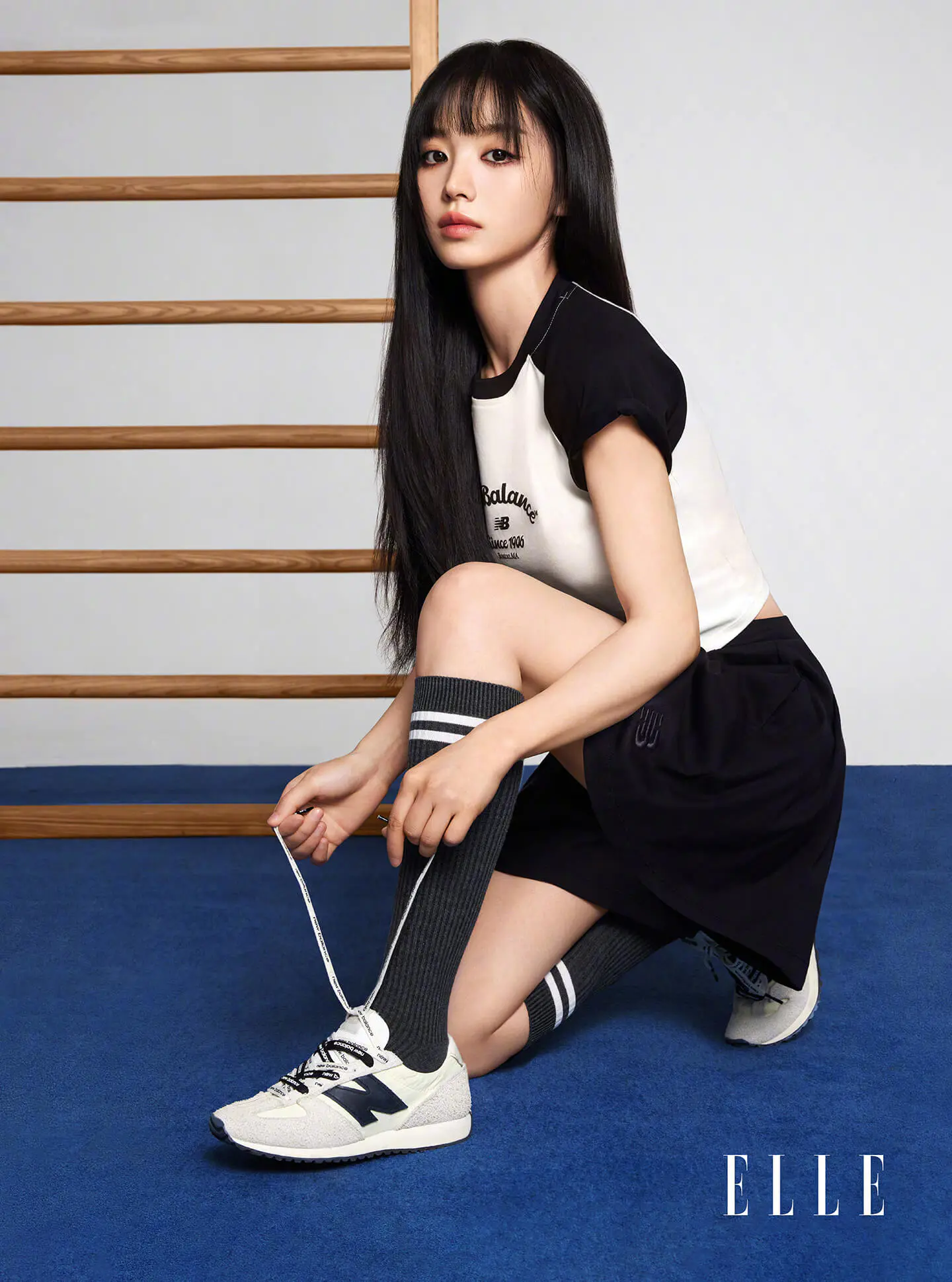 田曦薇登《ELLE》杂志封面,展现自己的另一面 田曦薇登《ELLE》杂志封面,展现自己的另一面