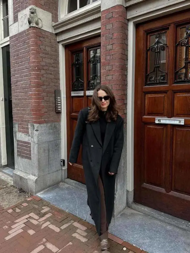 向ins时尚博主Natalie Novik取经,重塑你的日常穿搭风格 向ins时尚博主Natalie Novik取经,重塑你的日常穿搭风格