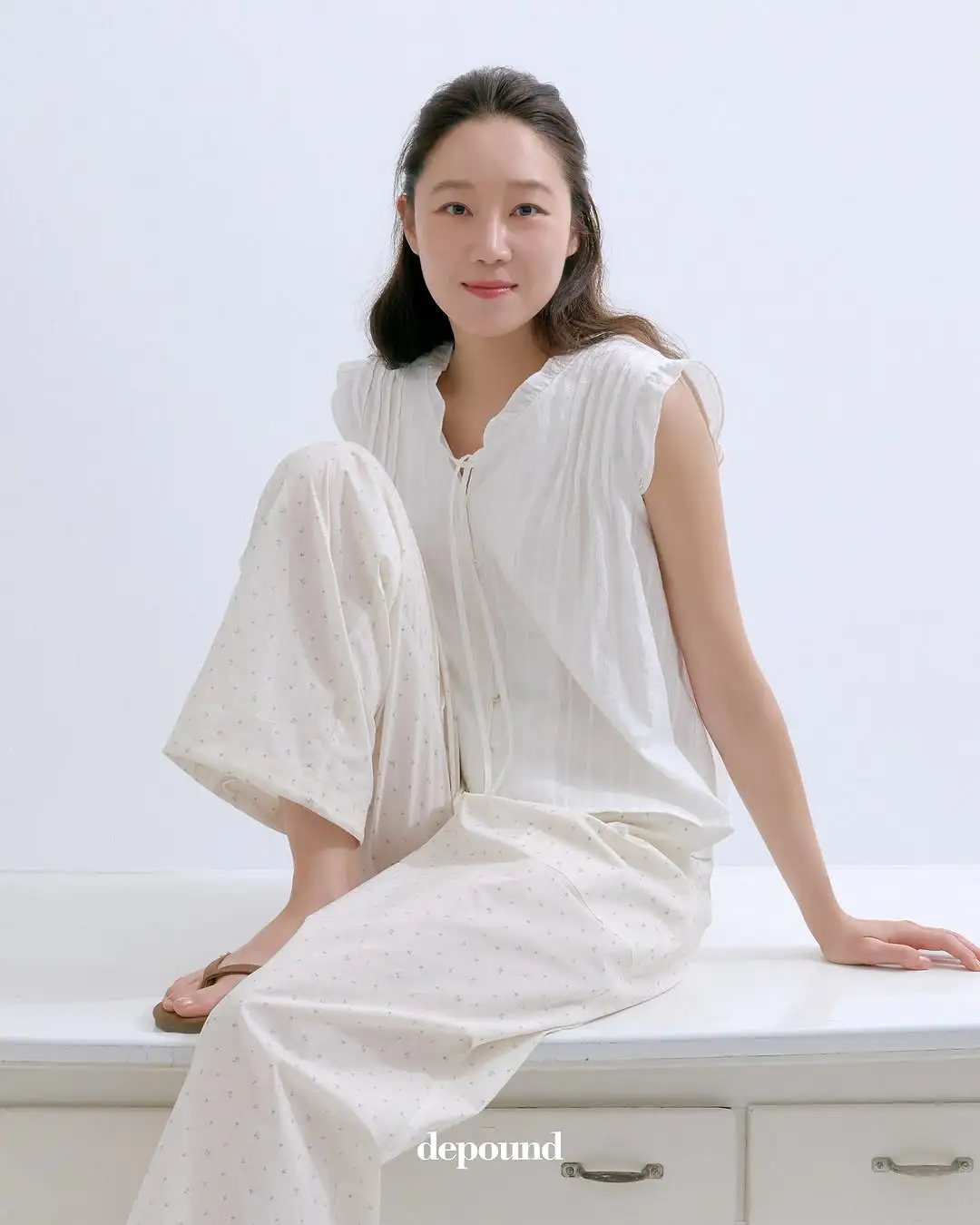 孔晓振的”不费力时髦”秘诀大公开!今夏跟着韩剧女王学穿搭 孔晓振的”不费力时髦”秘诀大公开!今夏跟着韩剧女王学穿搭
