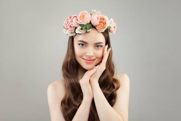 女生******的小花瓣不对称是正常的吗 女生******的小花瓣不对称是正常的吗