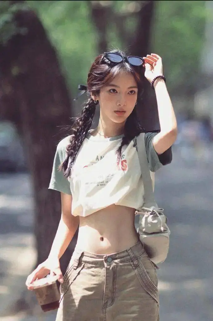 田宇青生图刷屏!这颜值太能打了 田宇青生图刷屏!这颜值太能打了