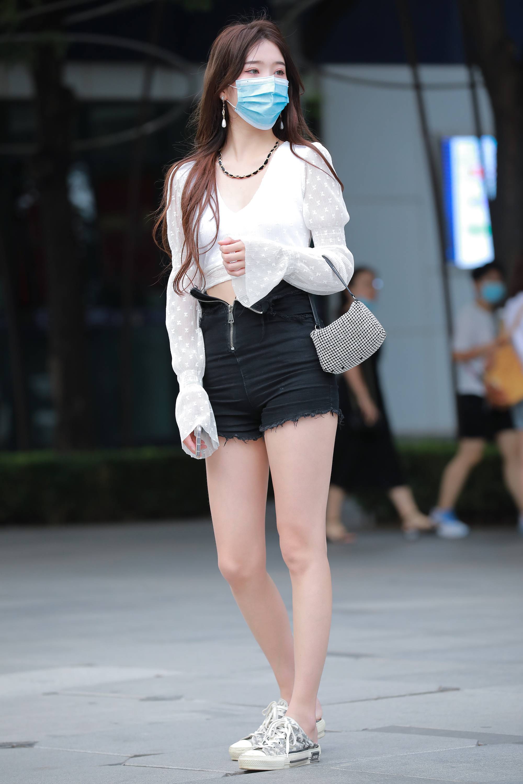 20250508010624994-f86baf0bb4ff4dbc991fe8180f93a8d4