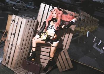 《绝区零》妮可cosplay
