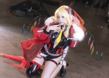 《东方project》芙兰朵露·斯卡雷特cosplay