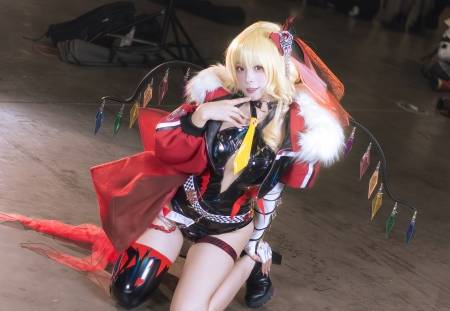 《东方project》芙兰朵露·斯卡雷特cosplay